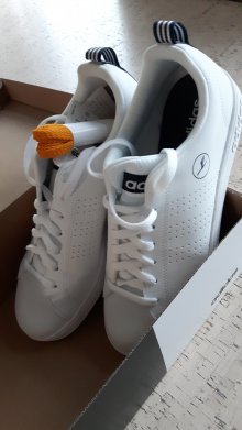 Lufthansa Adidas Sneaker Sonder edition Gr. 7,5 - Kleiderkorb.de