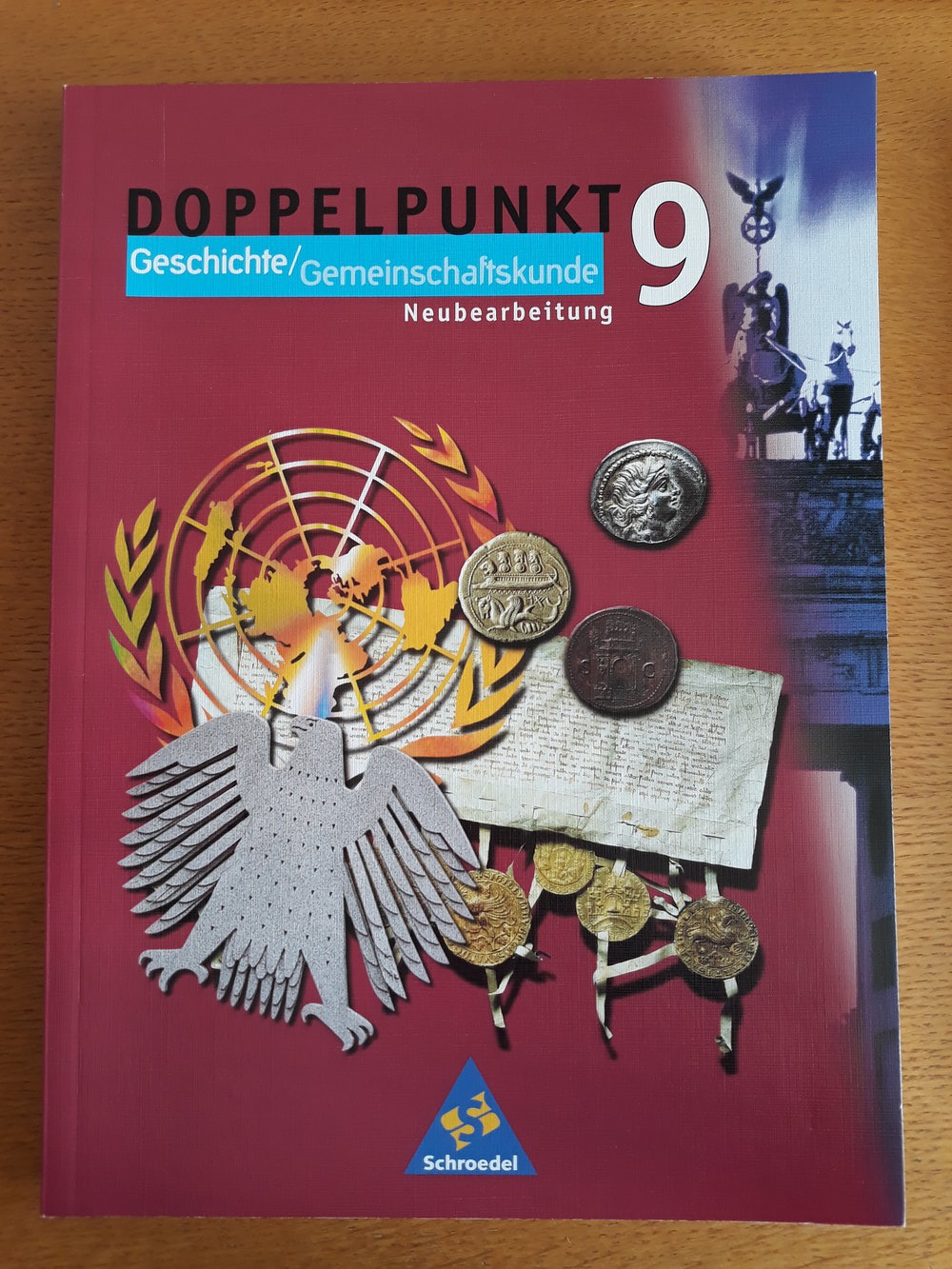 Doppelpunkt 9, Schulbuch Geschichte