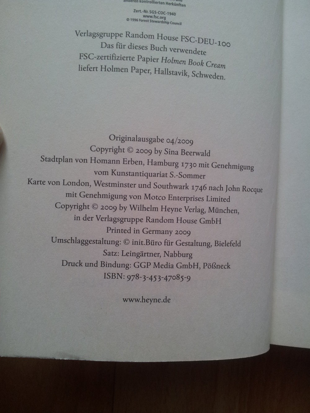 Buch - Die Herrin der Zeit - Sina Beerwald