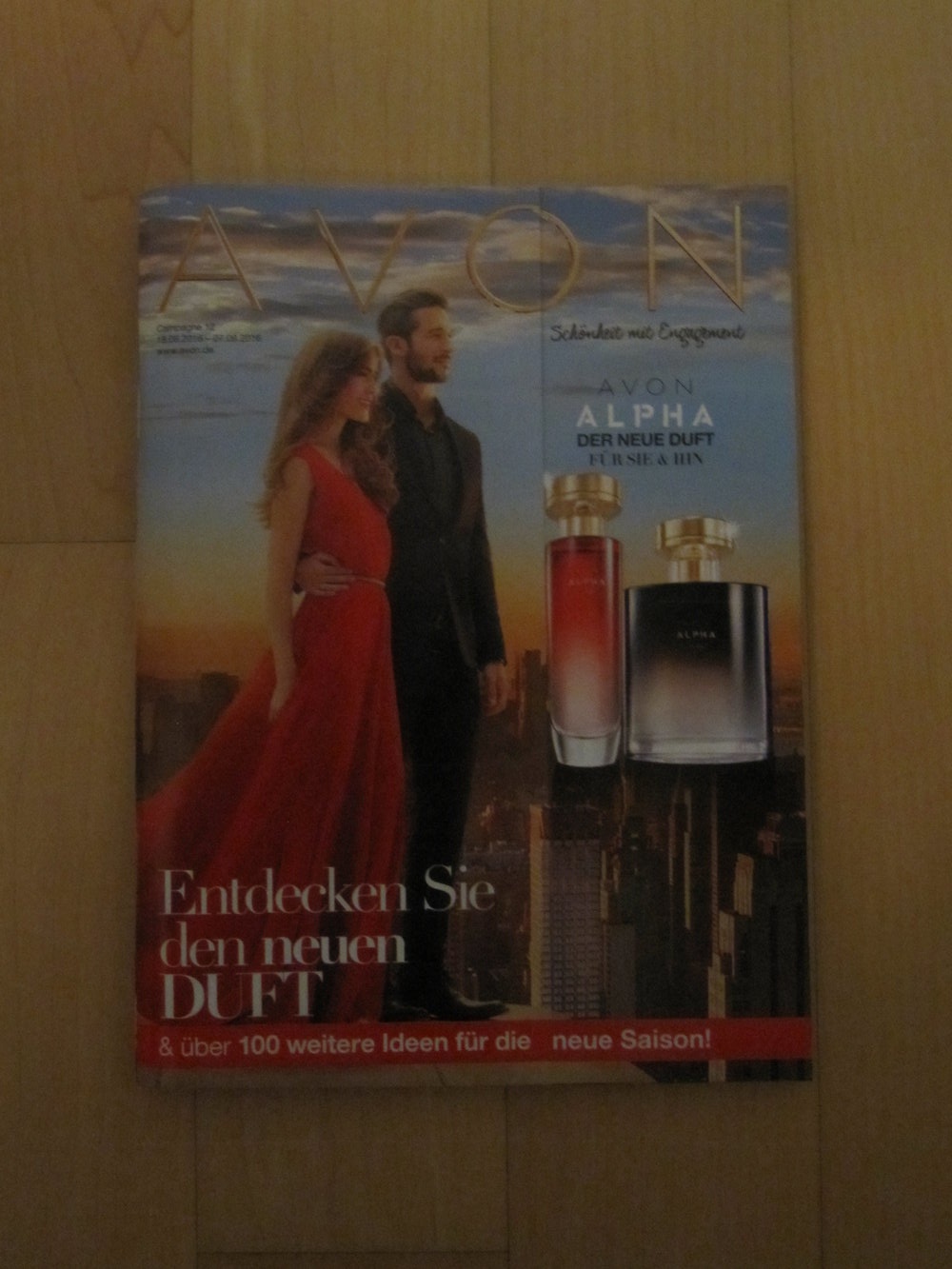 Broschüre mit bedufteten Seiten 