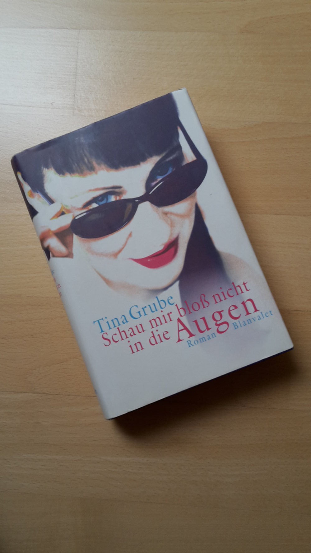 Schau mir bloß nicht in die Augen 