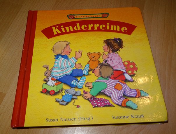 Schönes Buch über Kinderreime