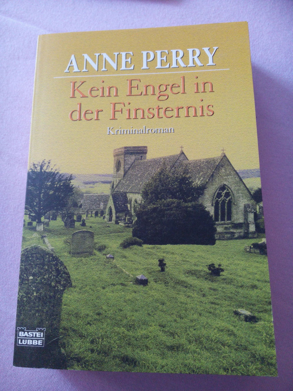 Kein Engel in der Finsternis