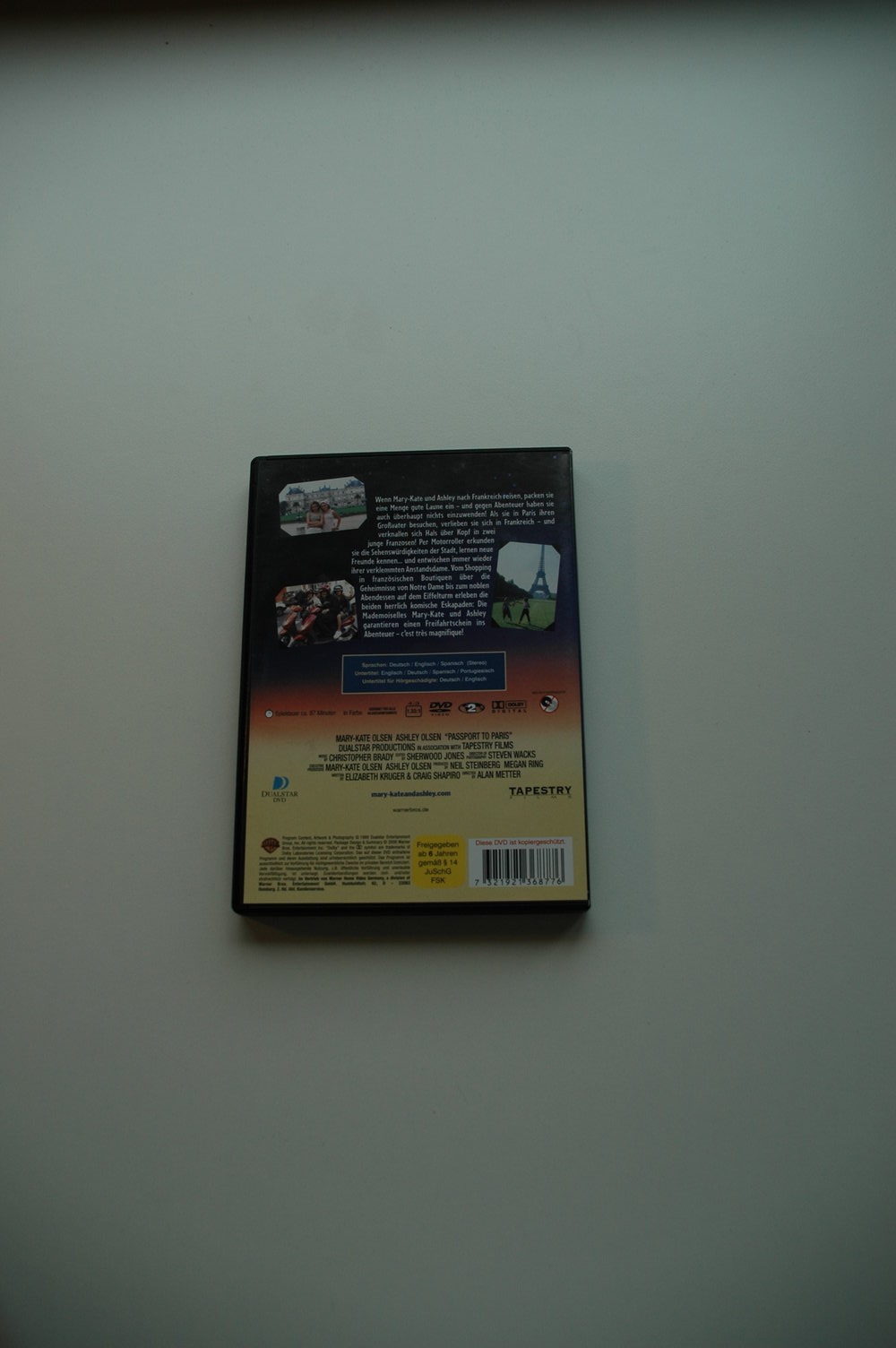 Zwillinge verliebt in Paris