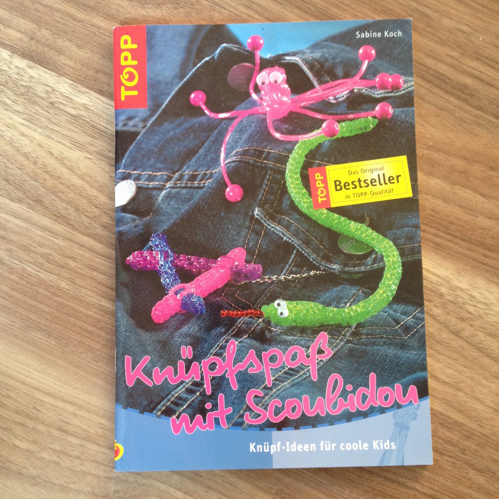 Knüpfspaß mit Scoubidou: Knüpf-Ideen für coole Kids