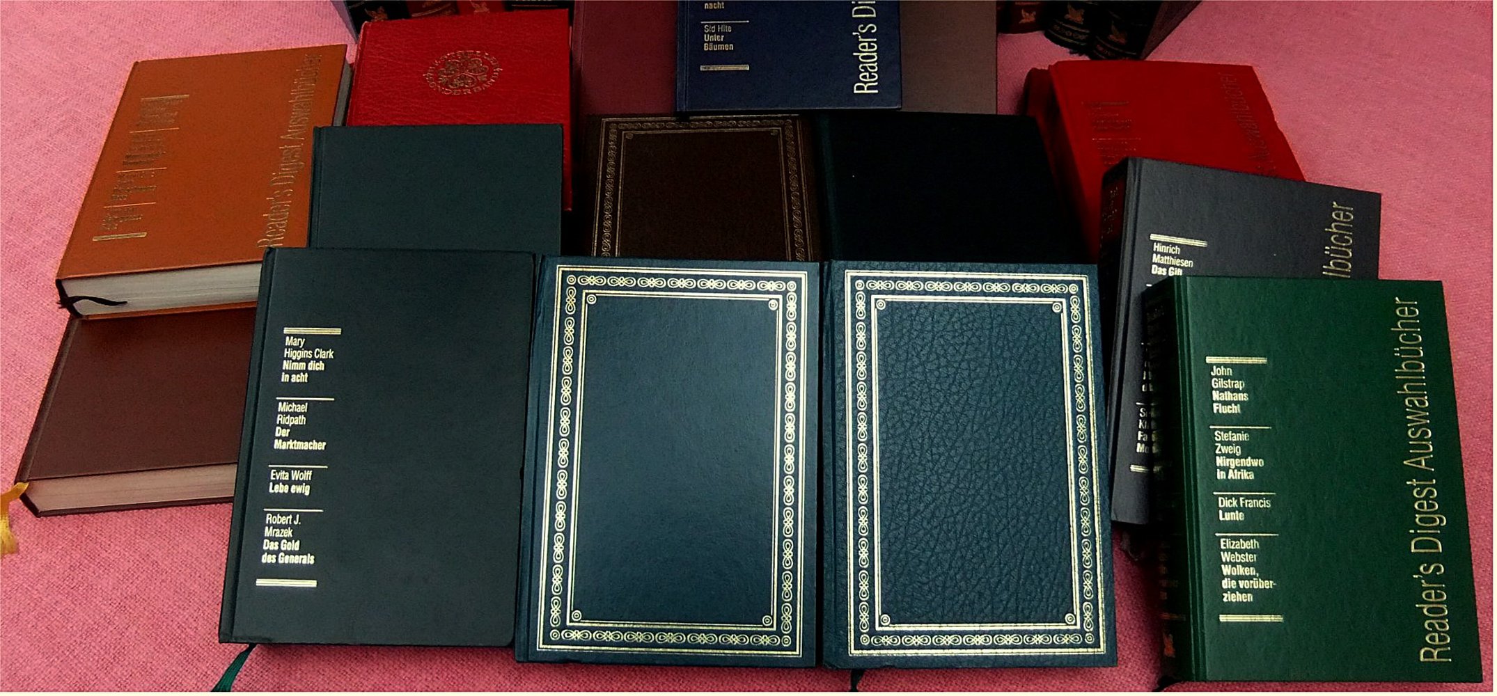 Ca. 20 Kg Buchstaben - 39 Reader’s Digest Auswahlbücher mit 156 Romanen - Ca. 20.000 Seiten Lesevergnügen