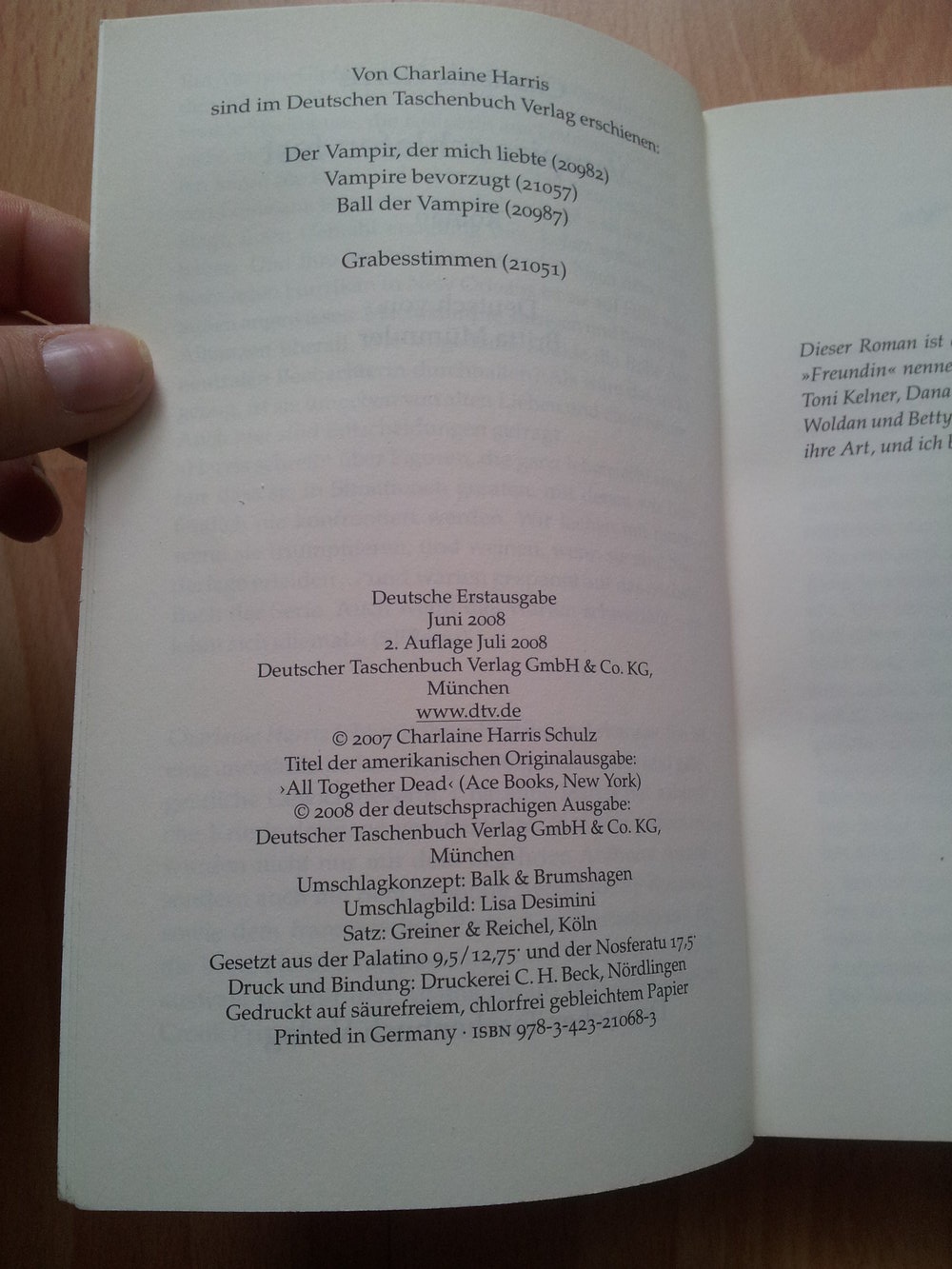  Buch - Vampire schlafen fest - Charlaine Harris