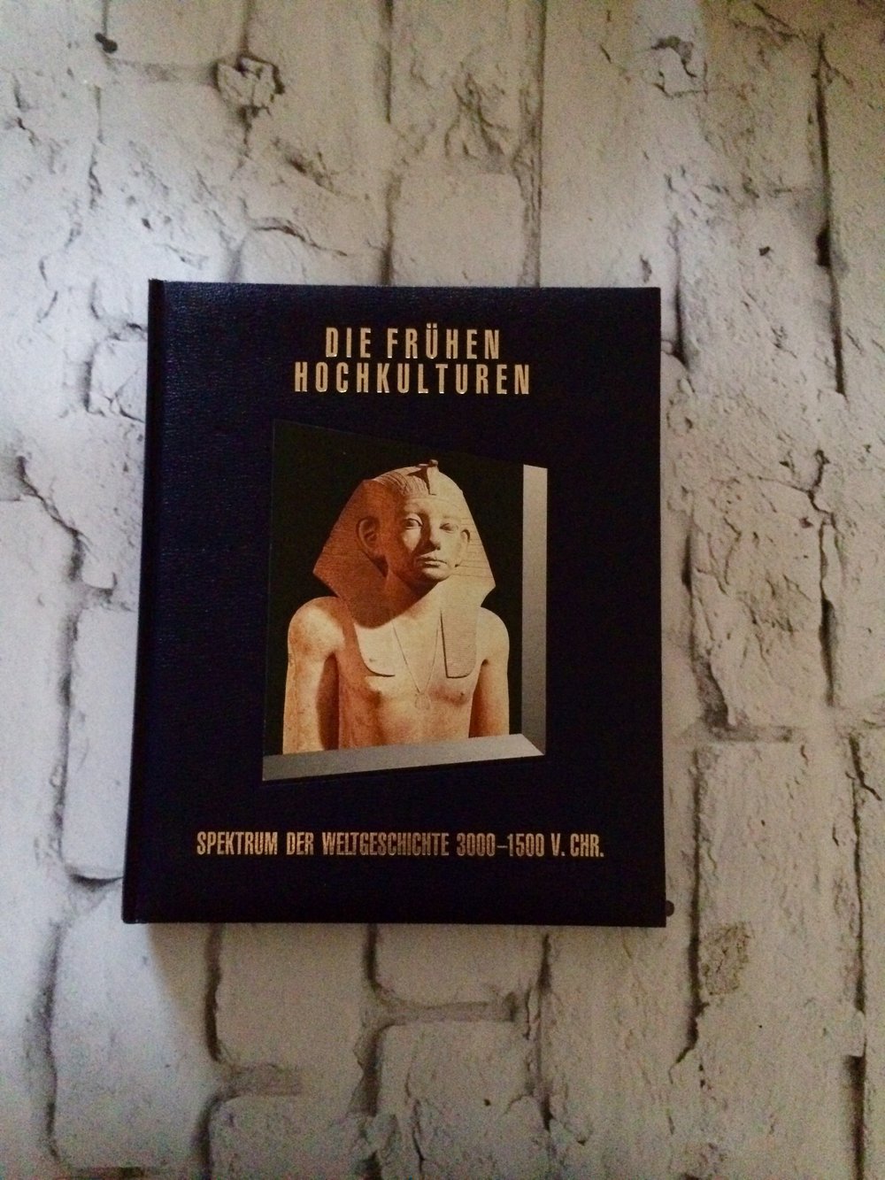 DIE FRÜHEN HOCHKULTUREN 