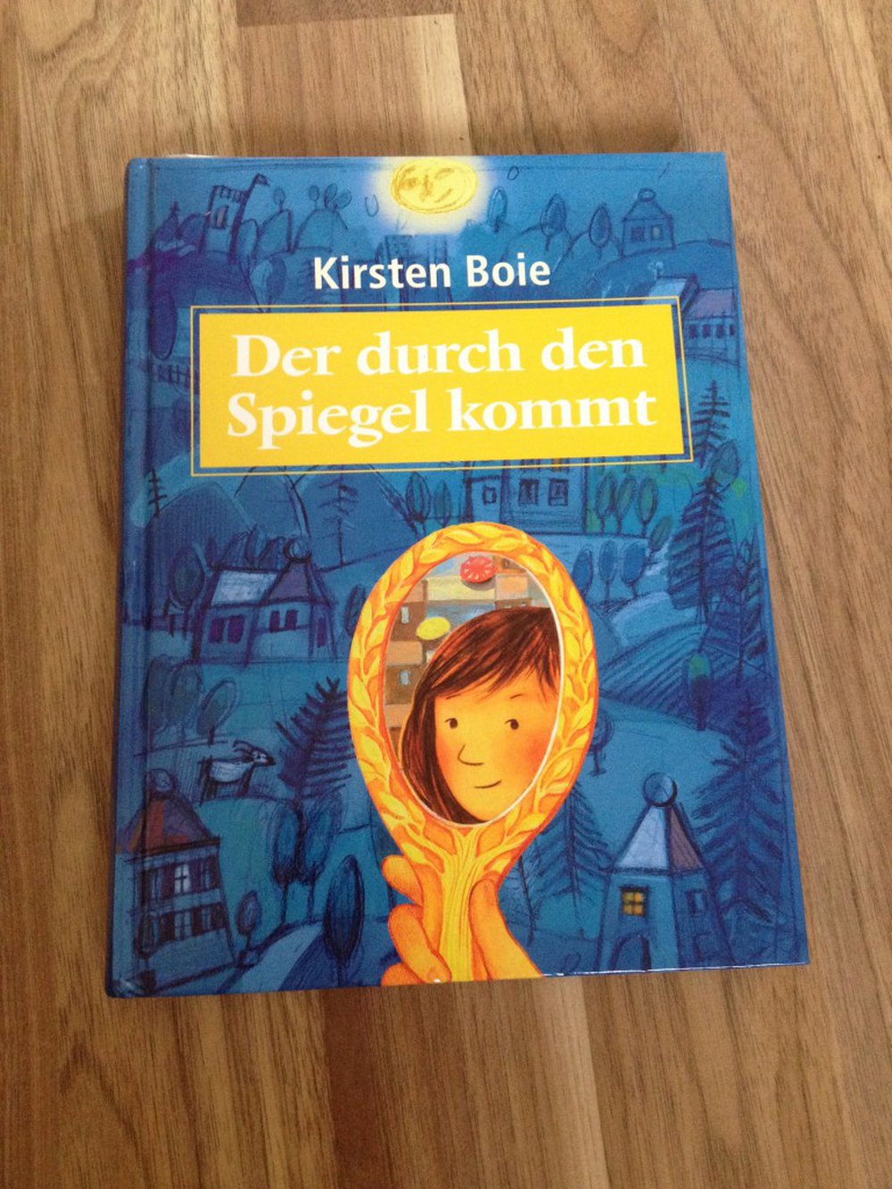 Der durch den Spiegel kommt