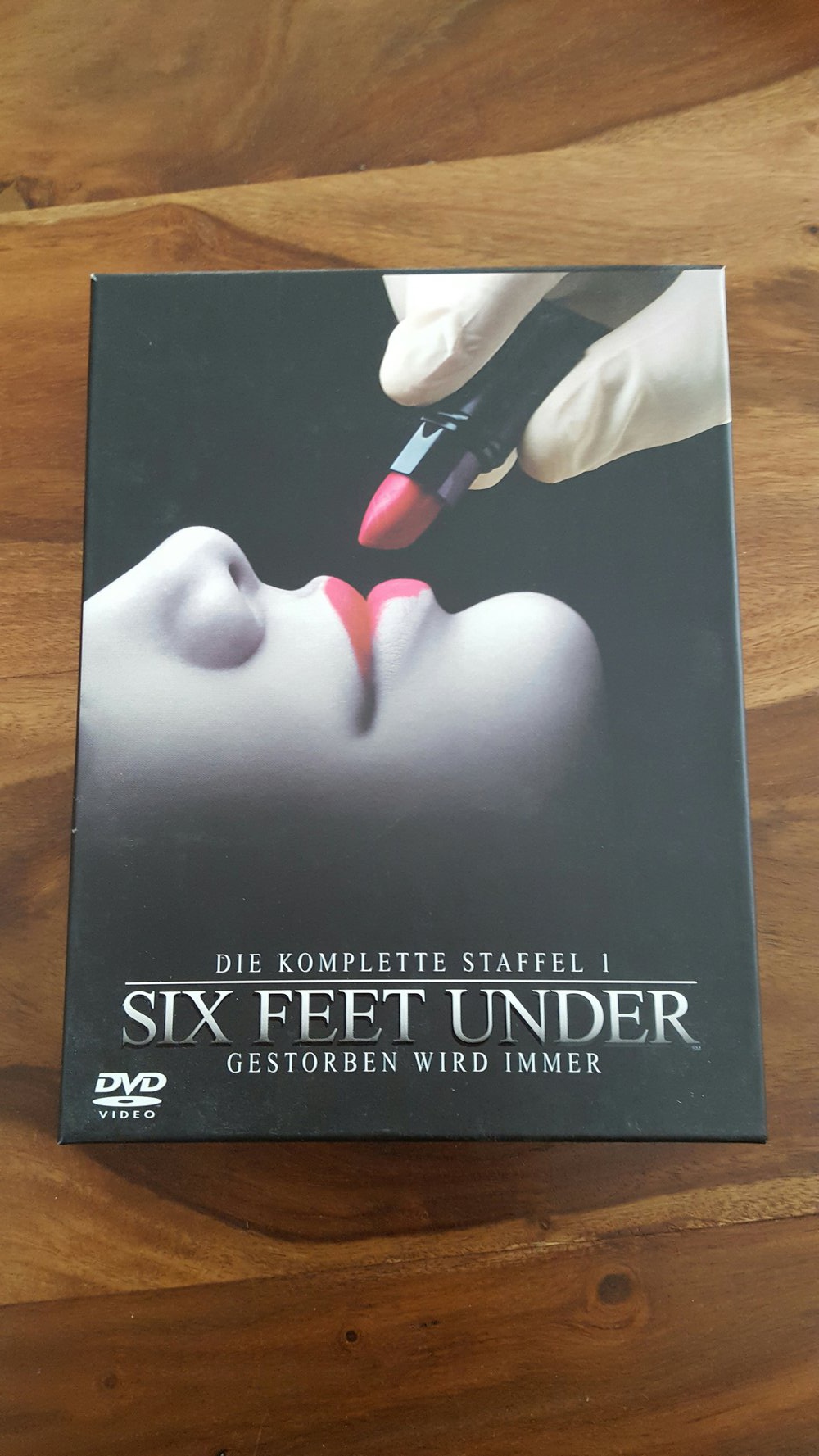 Six feet under Staffel 1