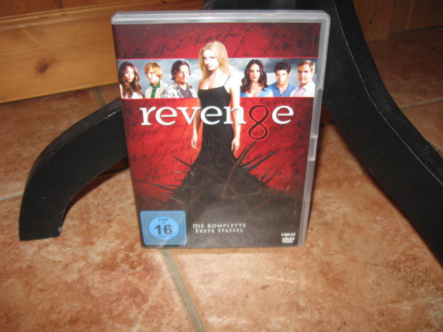 *** Revenge – Die komplette erste Staffel ***