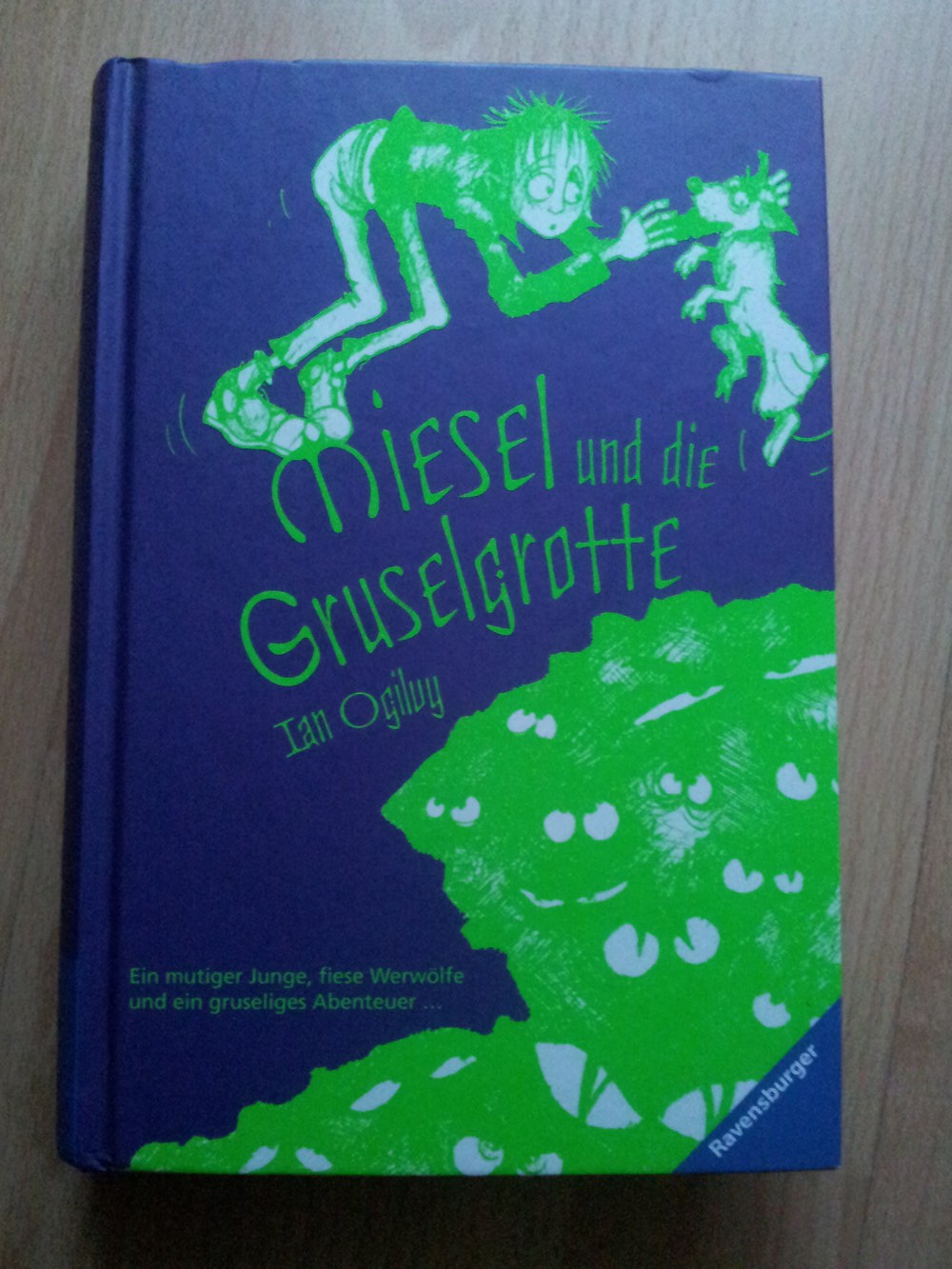  Buch - Miesel und die Gruselgrotte - Ian Ogilvy NEU 