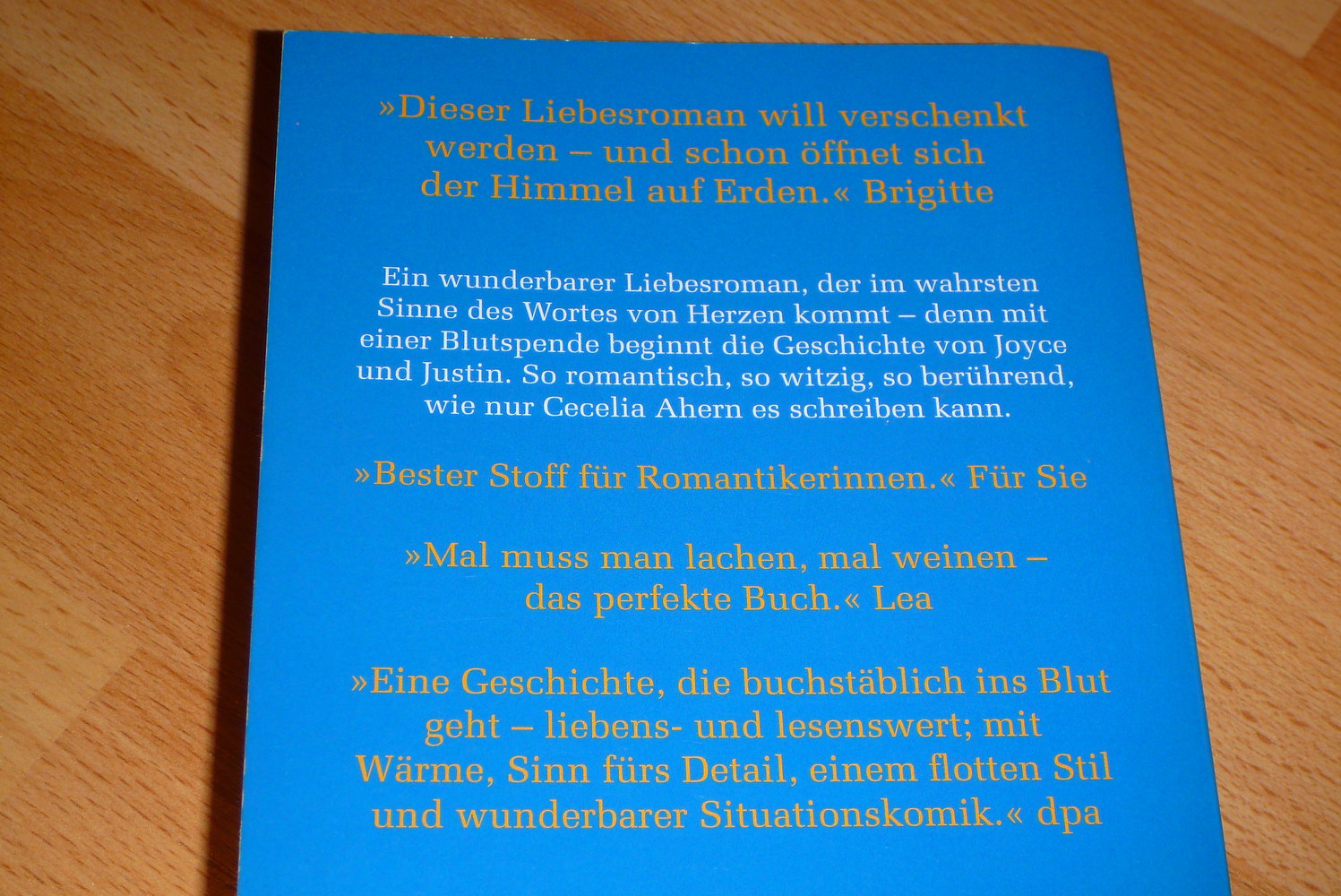 Buch: Ich hab dich im Gefühl von Cecelia Ahern
