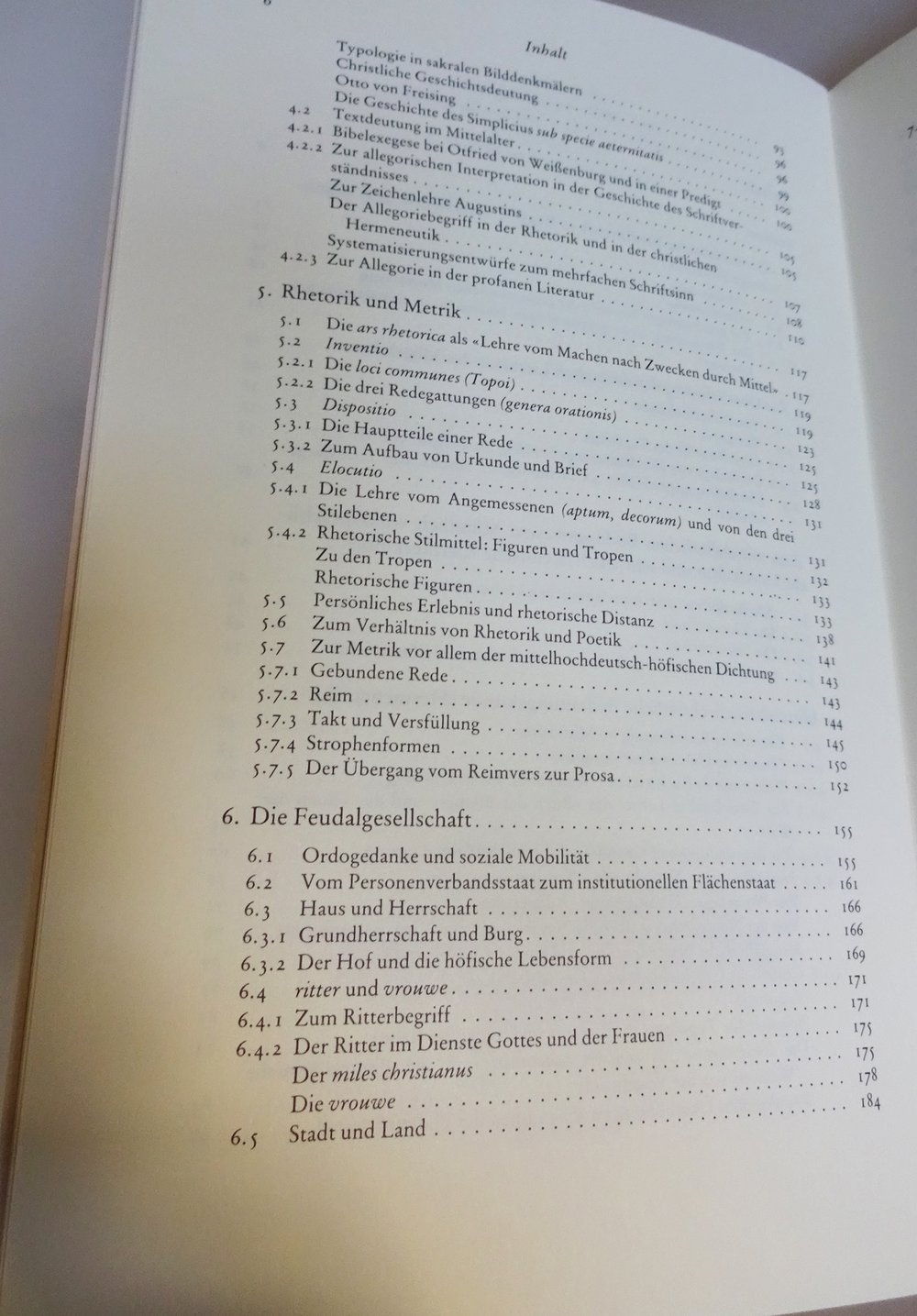 Einführung in die germanistische Mediävistik 