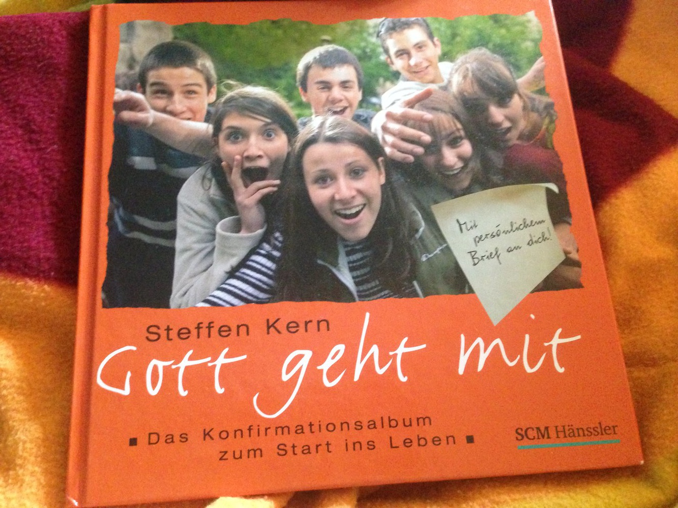Konfirmationsalbum. Gott geht mit
