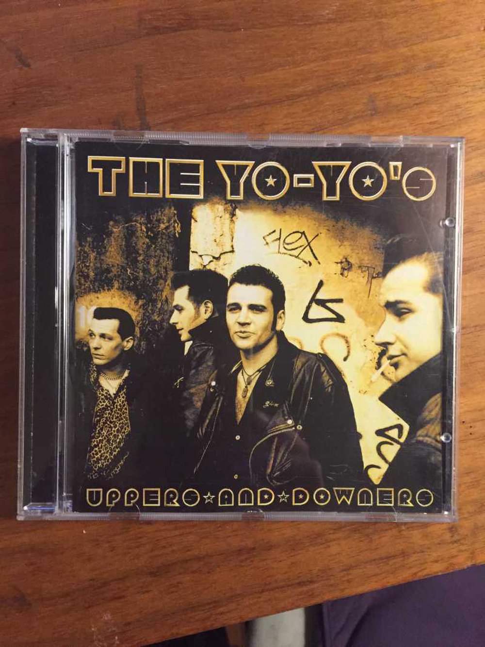 The Yo-Yo's - Uppers and Downers