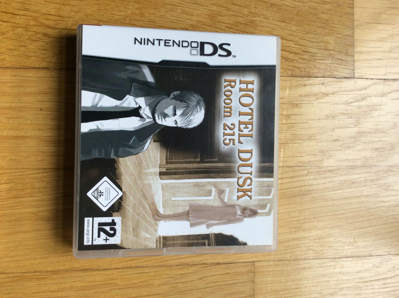 Nintendo DS spiel Hotel Dusk Room 215 mit Beschreibung 