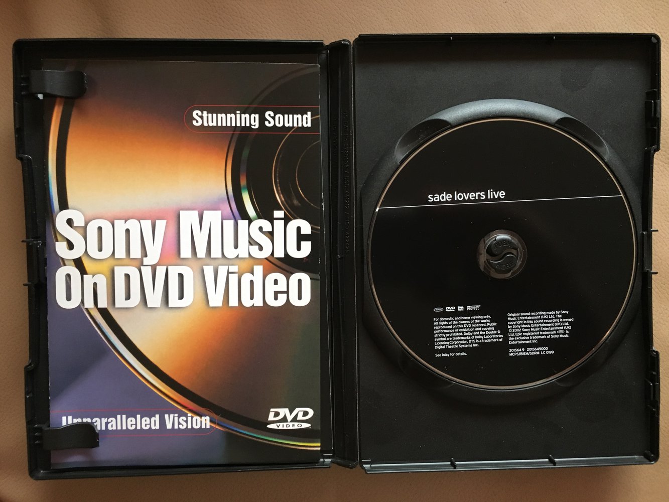 DVD von Smooth, Jazz, Soul, R&B Sängerin SADE - Lovers Live 