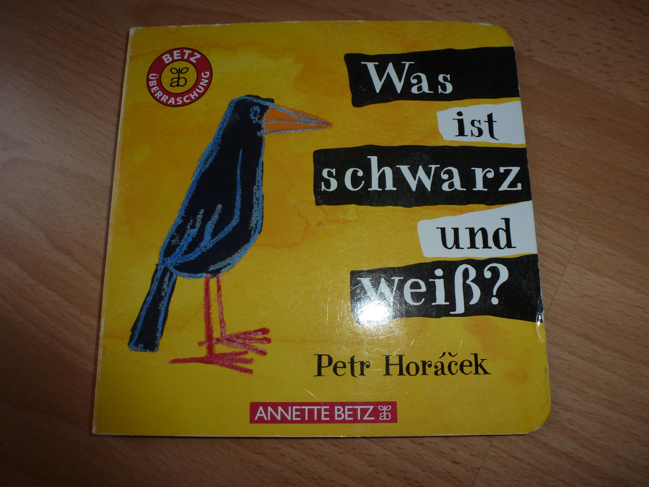 Was ist schwarz und weiß ?