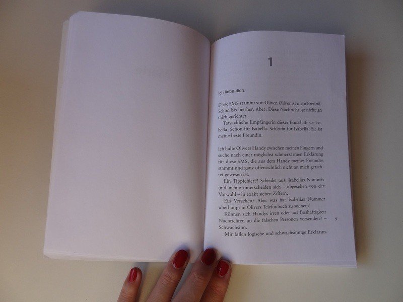 Buch: Zwei Sommer von Britta Keil