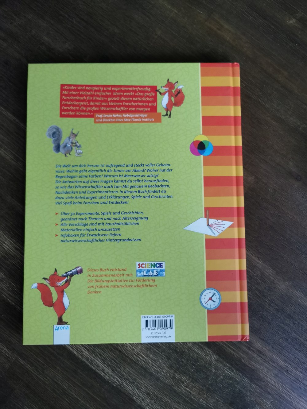 Großes Forscherbuch mit Experimenten, Spielen und Geschichten 