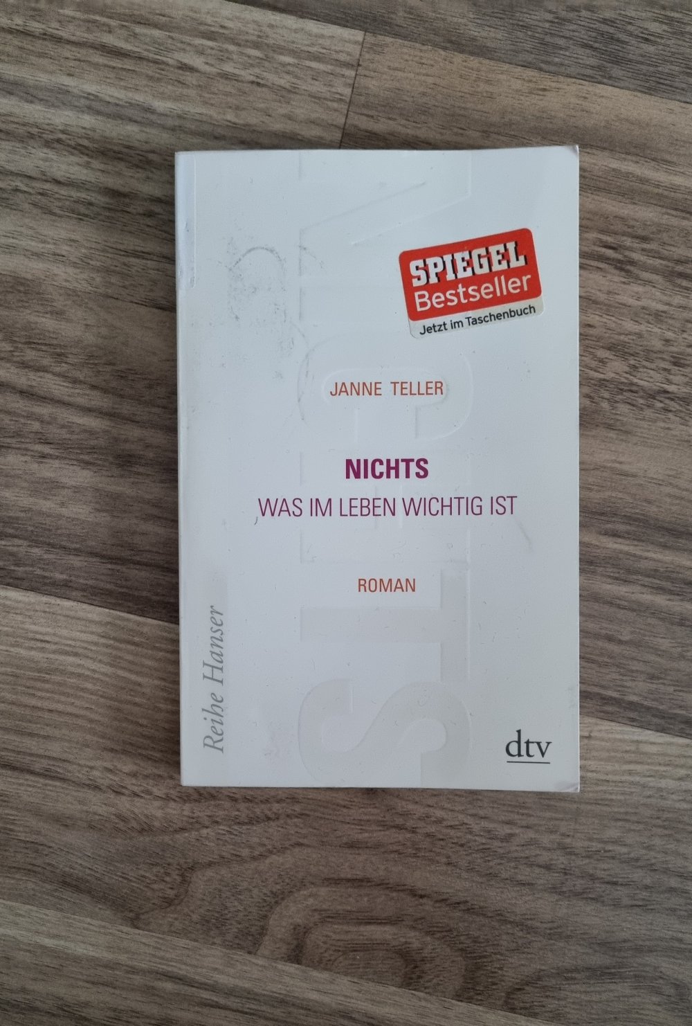 Bestseller Roman ,,nichts