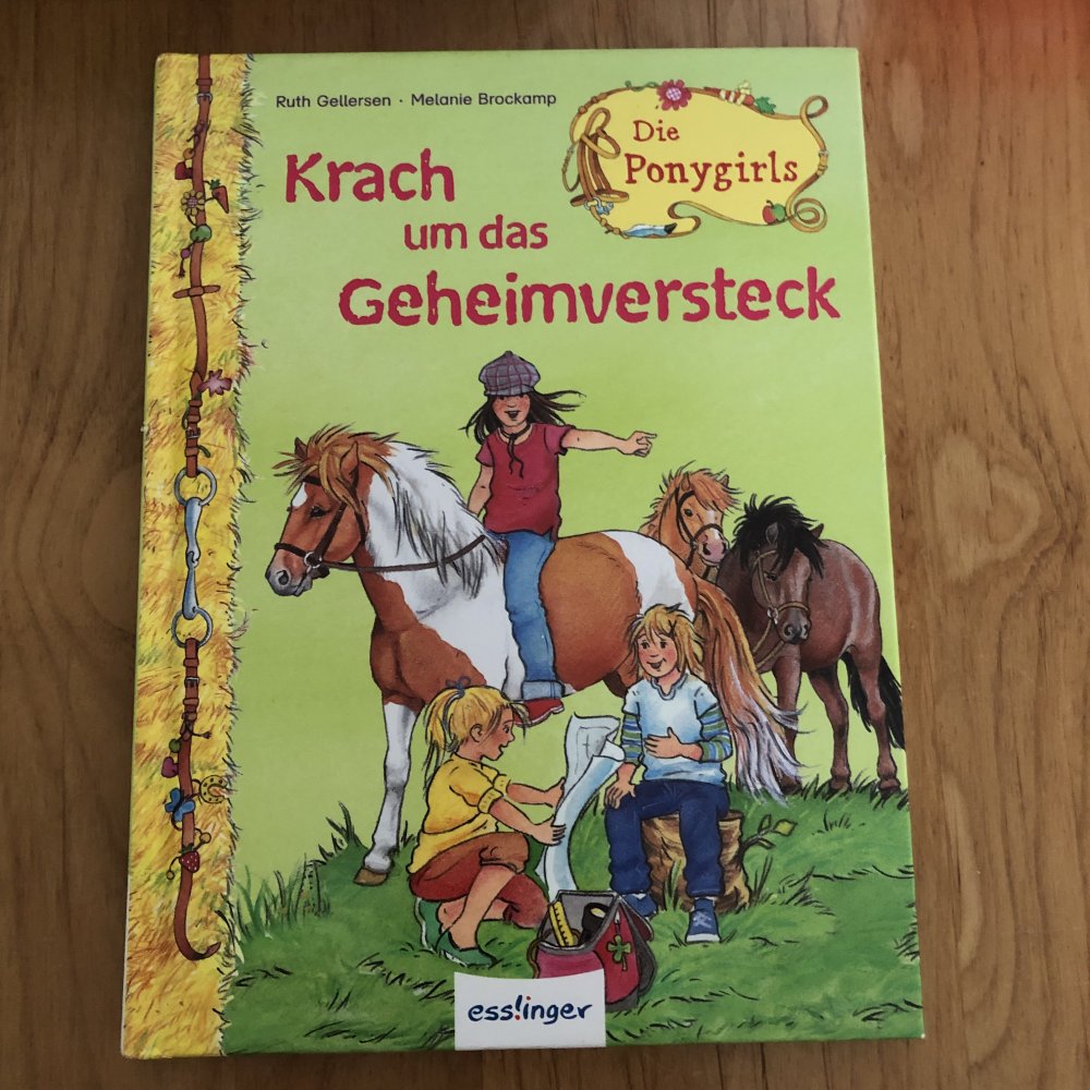 Die Ponygirls Krach um das Geheimversteck 