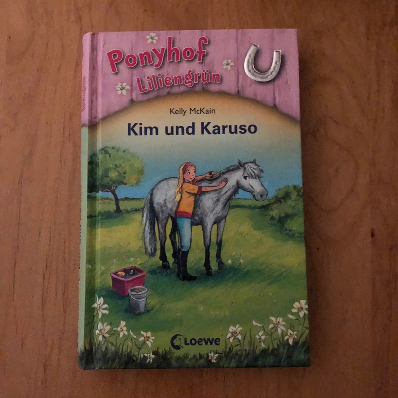 Kim& Karuso Ponyhof liliengrün