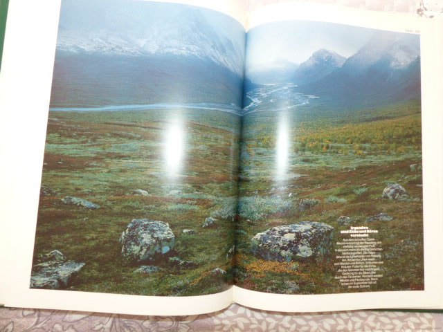 Bedrohte Paradiese. Ein GEO-Buch. NEU Von Peter Schille und Hans W. Silvester Erkundungen in Europas schönsten Naturreservaten.  Andere GEO-Bücher können auch erworben werden.