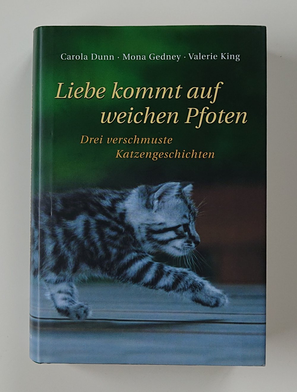 Liebe kommt auf weichen Pfoten