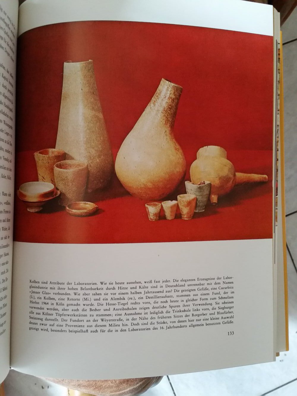 Mörser.Kolben und Phiolen