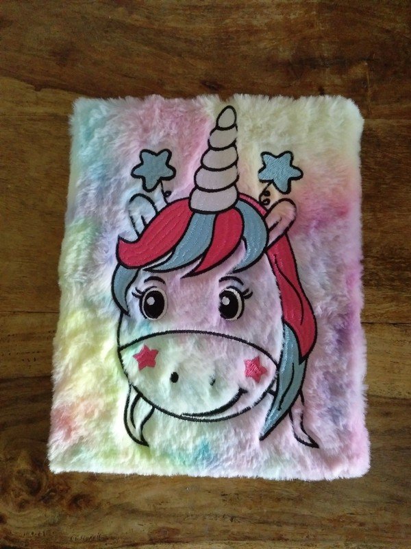 Kuschelbuch Einhorn 
