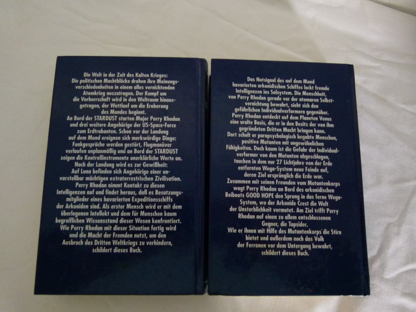 Perry Rhodan Band 1 und 2, Blaue Bände im Zweierpack, gebundene Ausgaben