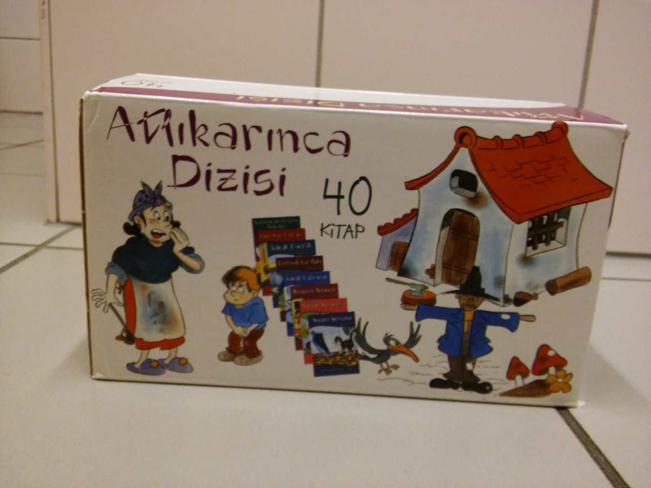 Atlikarinca Dizisi (40 Kitap Kutulu)