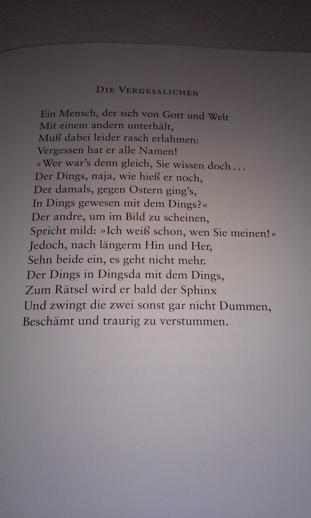Mensch und Unmensch: Heitere Verse mit Bildern von Hans Traxler  Humor Geschenktipp