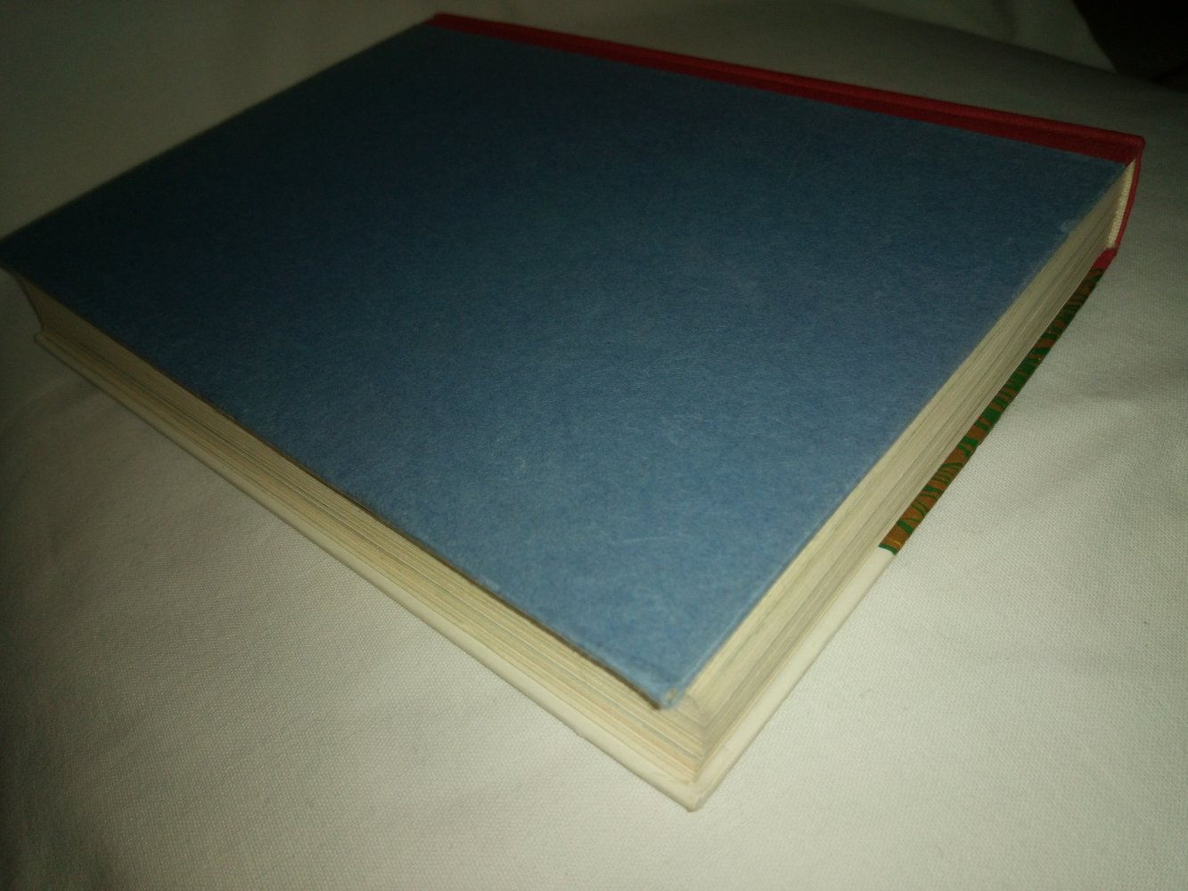 Von Kirschendieben und mutigen Spatzen. Erzählungen, Gedichte, Lieder, Rätsel und Bastelanleitungen