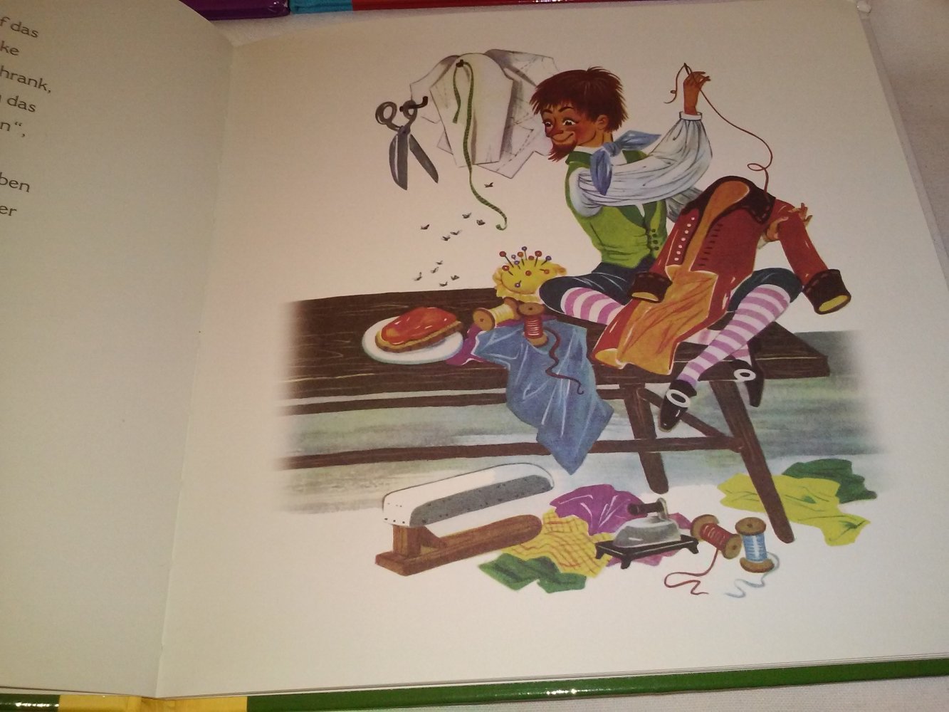 Nostalgischer Märchenschatz: Dornröschen,Frau Holle,tapfere Schneiderlein,Däumling