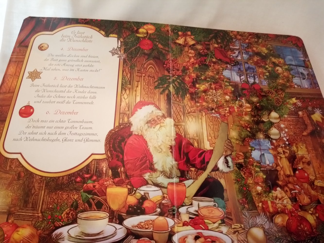 Adventskalender-Puzzle: Ein Buch mit 24 Puzzleteilen