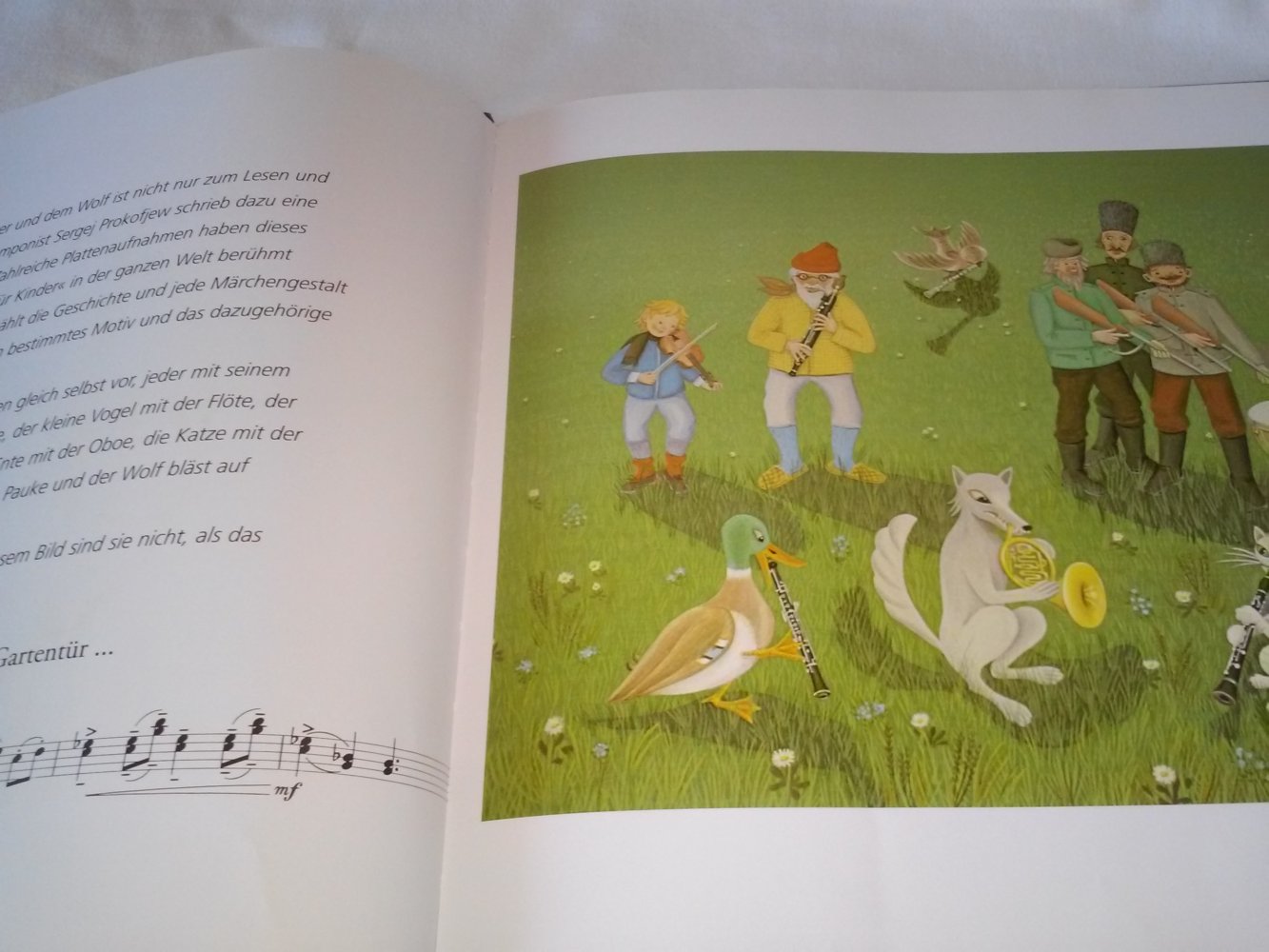 Klassiker: Peter und der Wolf (mit CDund Noten) -Geschenktipp