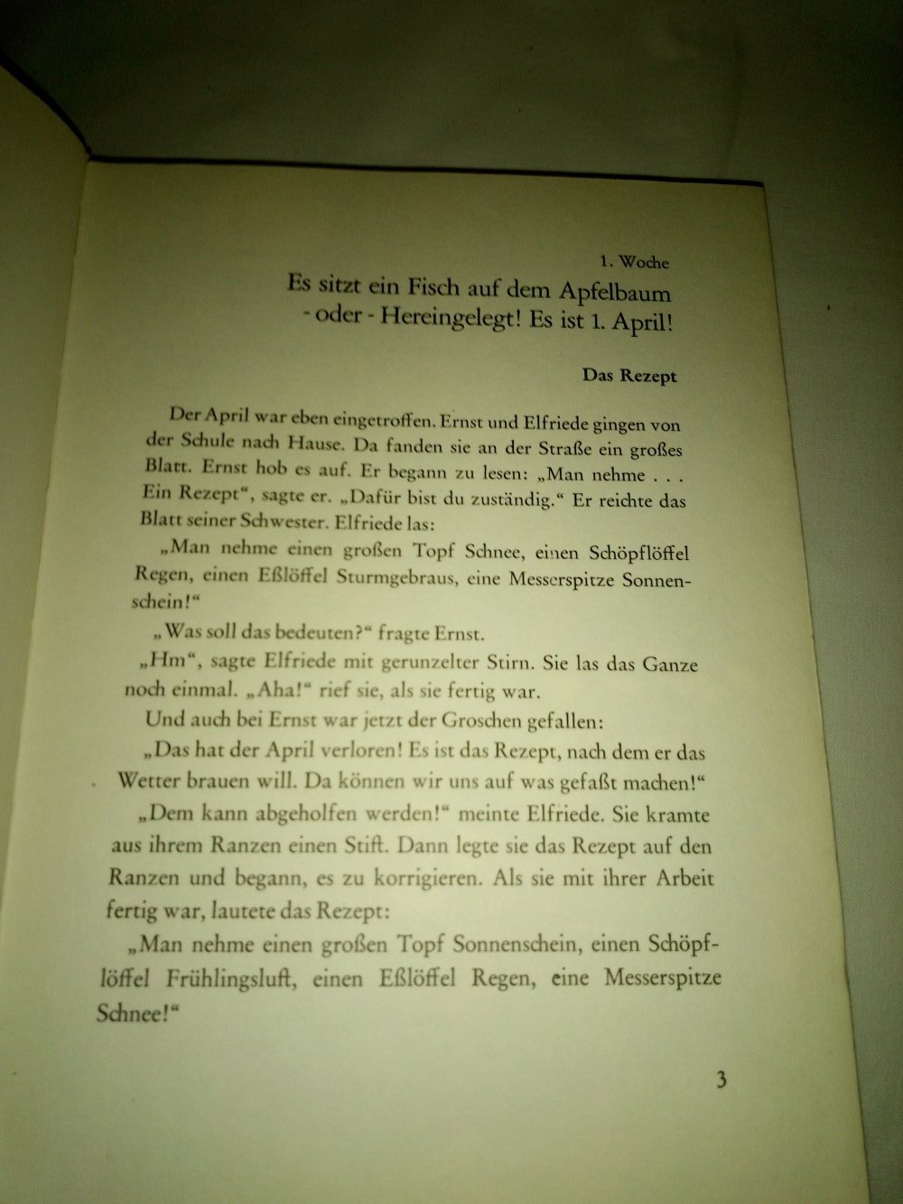 Von Kirschendieben und mutigen Spatzen. Erzählungen, Gedichte, Lieder, Rätsel und Bastelanleitungen