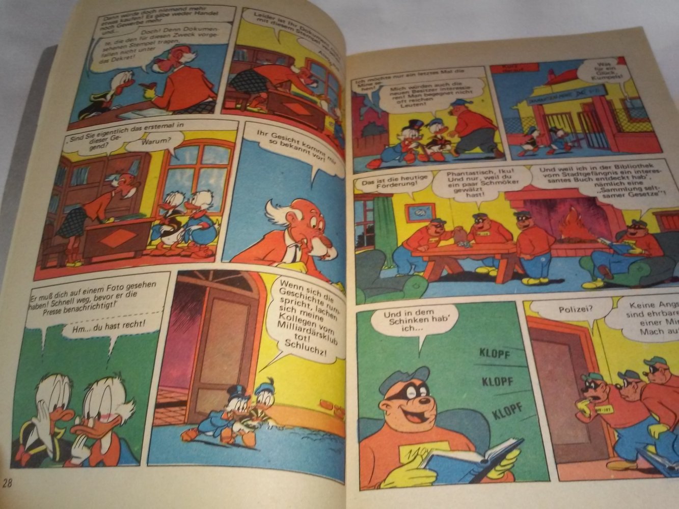 Disneys Lustiges Taschenbuch LTB Nr. 44 - Phantomias fliegt wieder! 