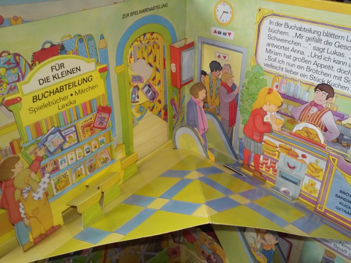 Margret Rettich: Jan und Julia kaufen ein; + Das aufklappbare Kaufhaus.