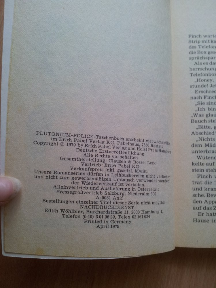 Plutonium Police - Strahlendes Gold  - Band 16 - Eliot Spencer