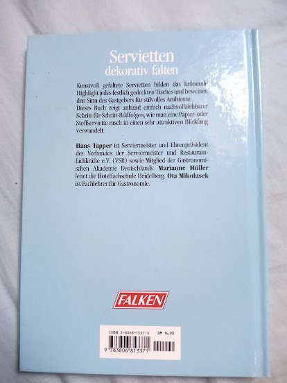 Servietten dekorativ falten Falken buch 