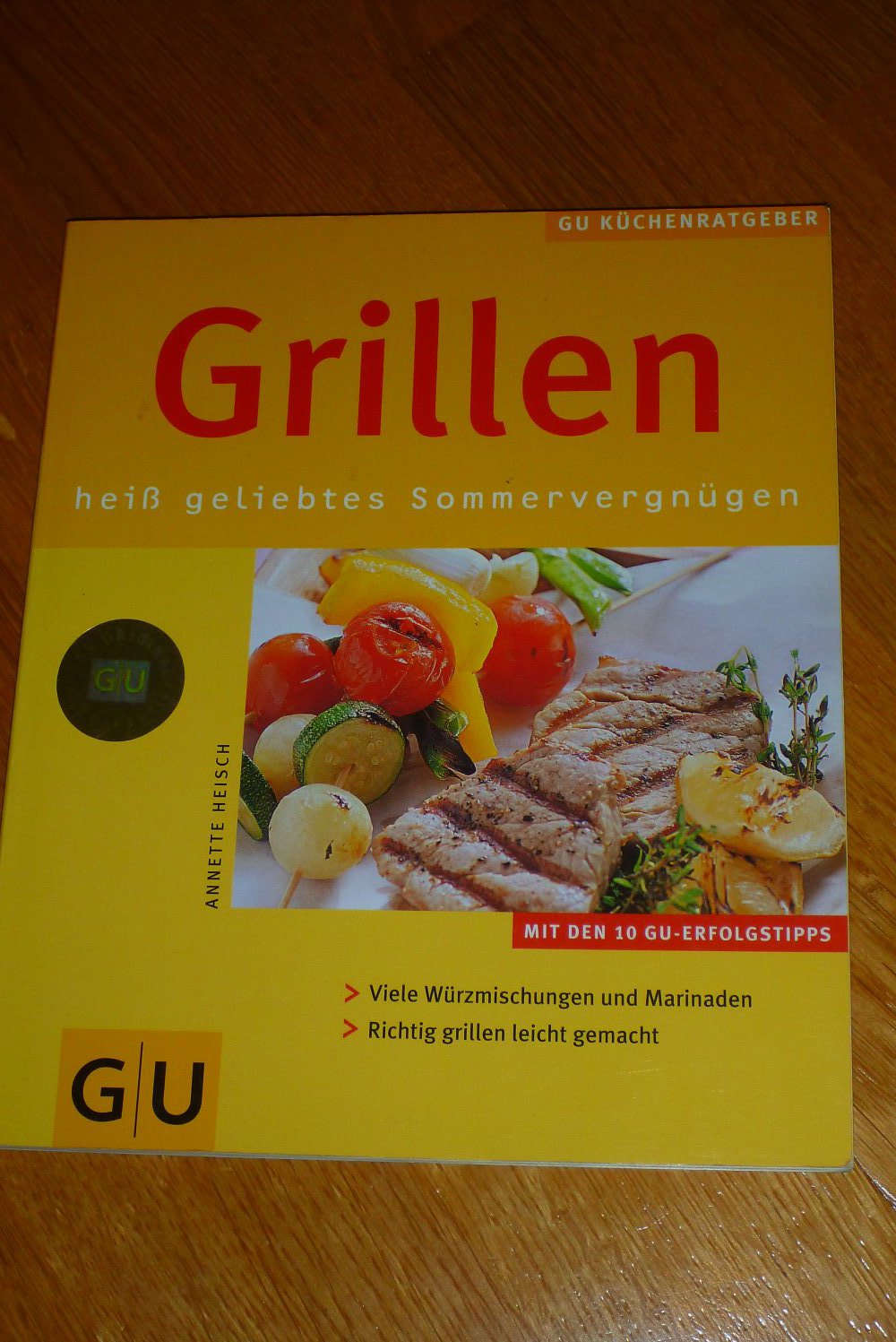 Kochuch: Grillen von GU