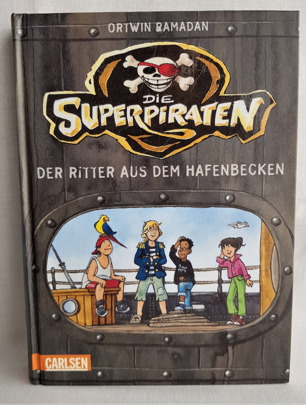  Die Superpiraten -- Der Ritter aus dem Hafenbecken -- Band 1