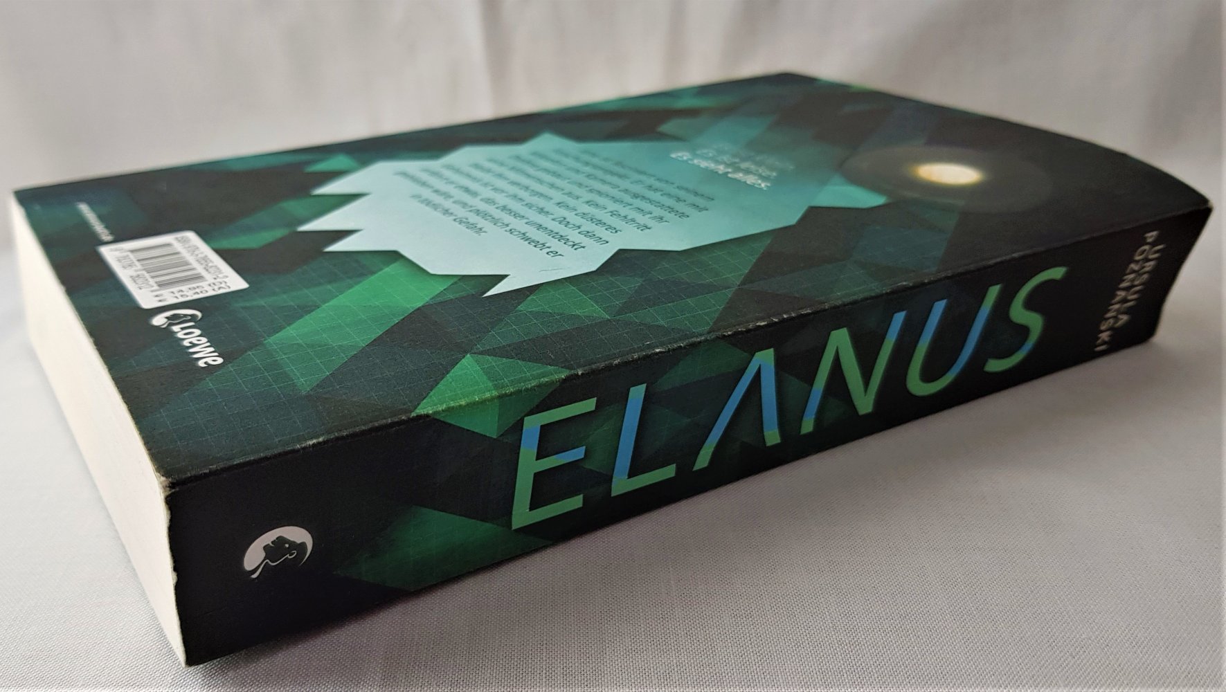 ELANUS -- Ursula Poznanski -- Loewe Verlag