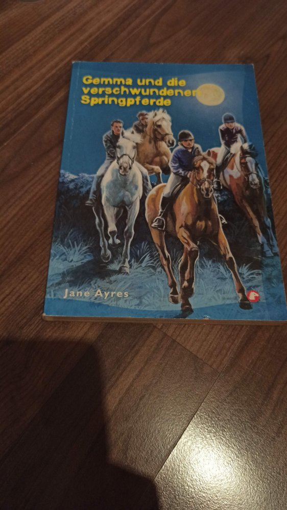 2 Pferdebücher ab ca. 10 Jahre