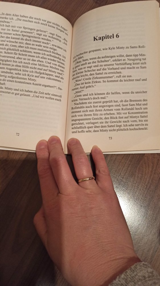 2 Pferdebücher ab ca. 10 Jahre