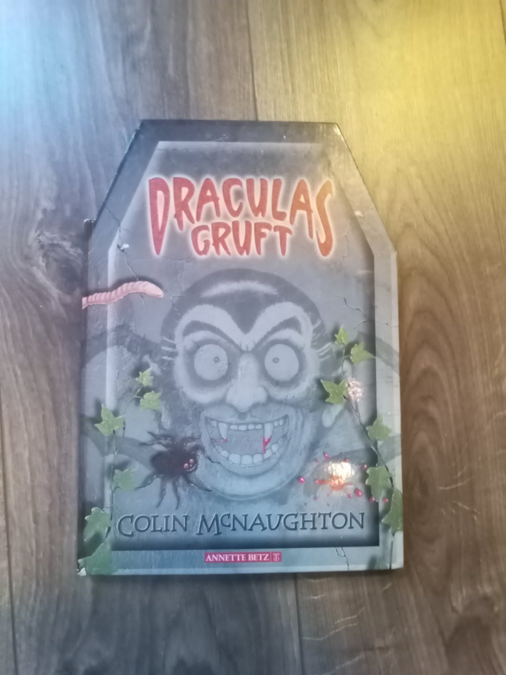 Draculas Gruft Colin Mc Naughton Anette Betz Halloween
